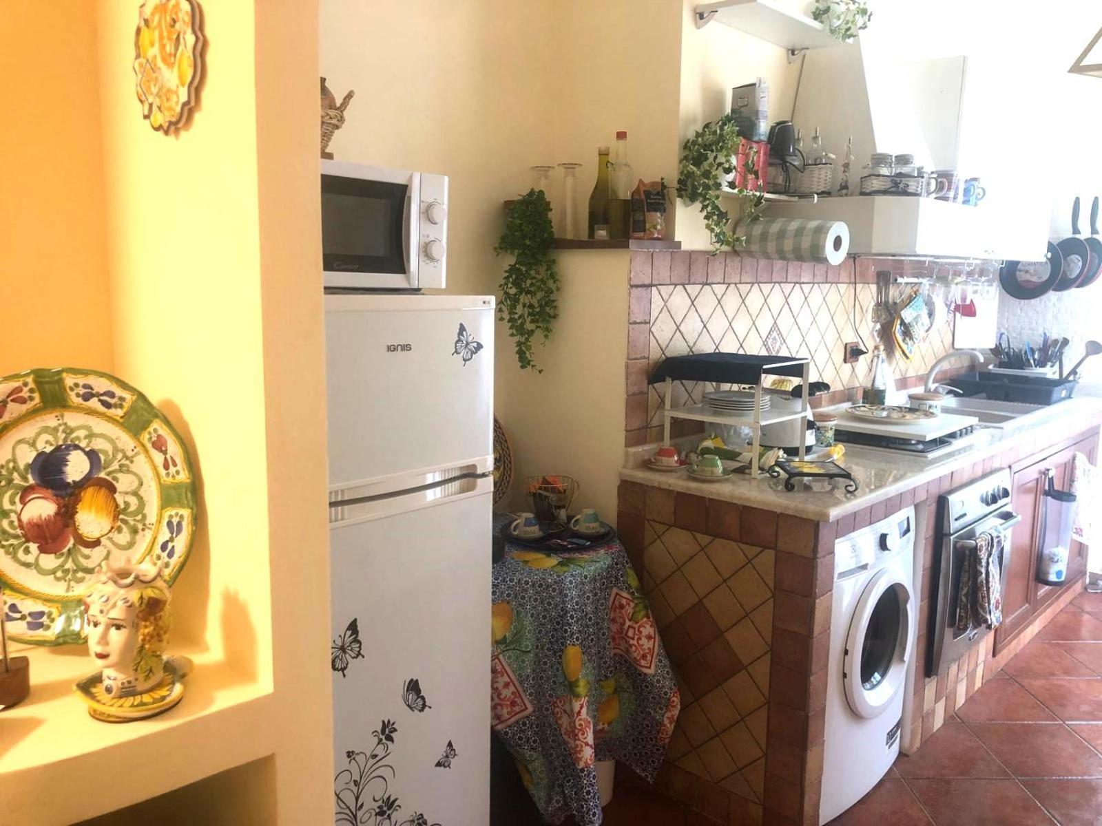 Mondello House Lemon Apartment Palermo Bagian luar foto