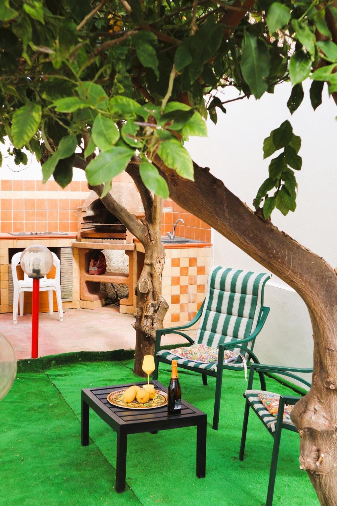 Mondello House Lemon Apartment Palermo Bagian luar foto